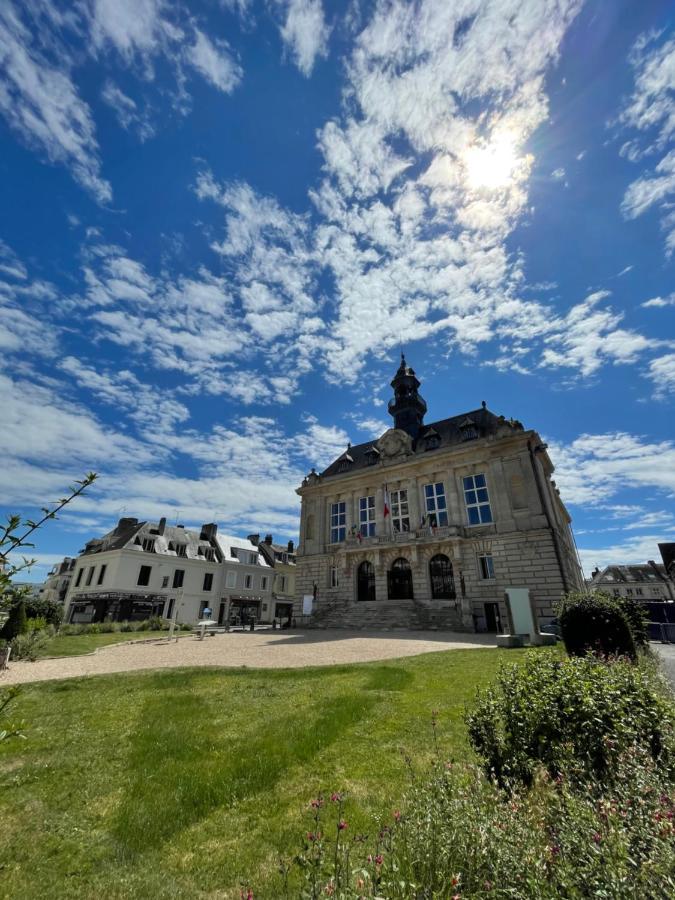 Jolie Duplex Central Climatise Vernon  Exterior foto